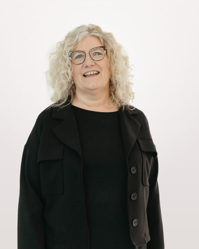 Núria Sala Estrada, Claims Specialist